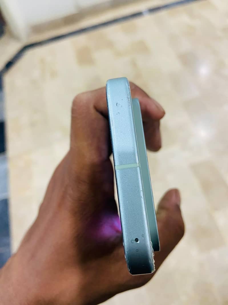 Google Pixel 9 3