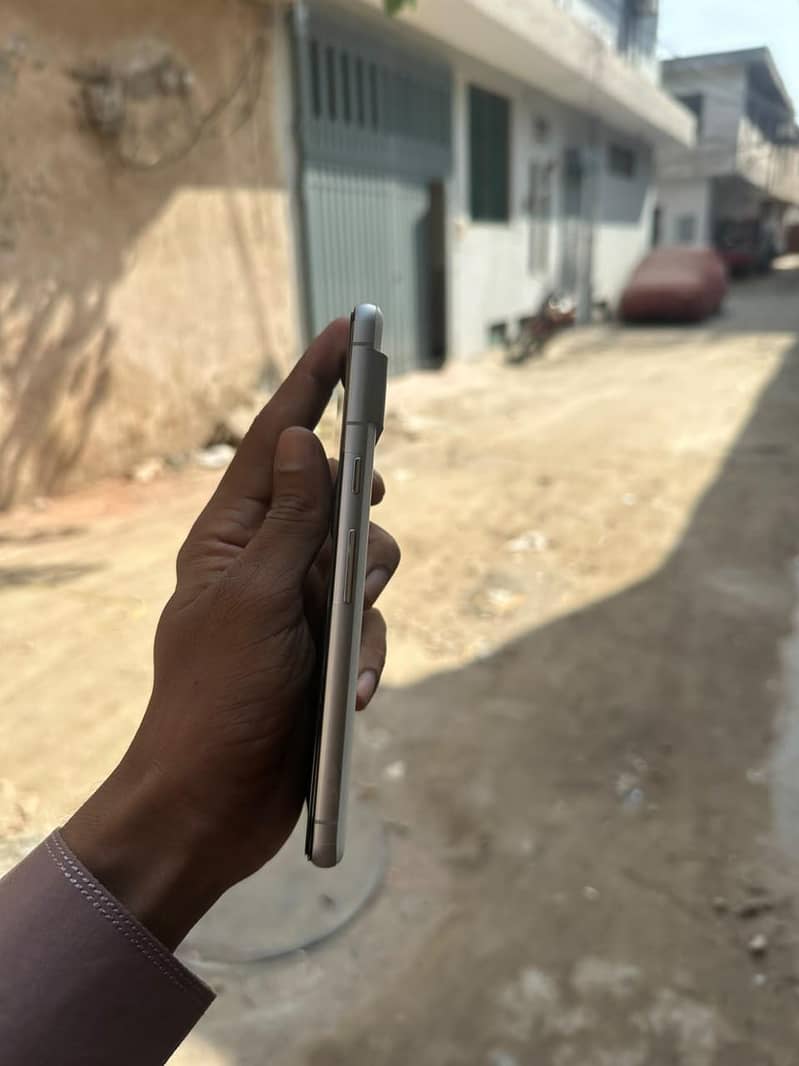 Google Pixel 7 2