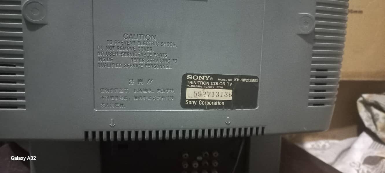 Sony Trinitron TV Brand new - Televisions - 1120389138