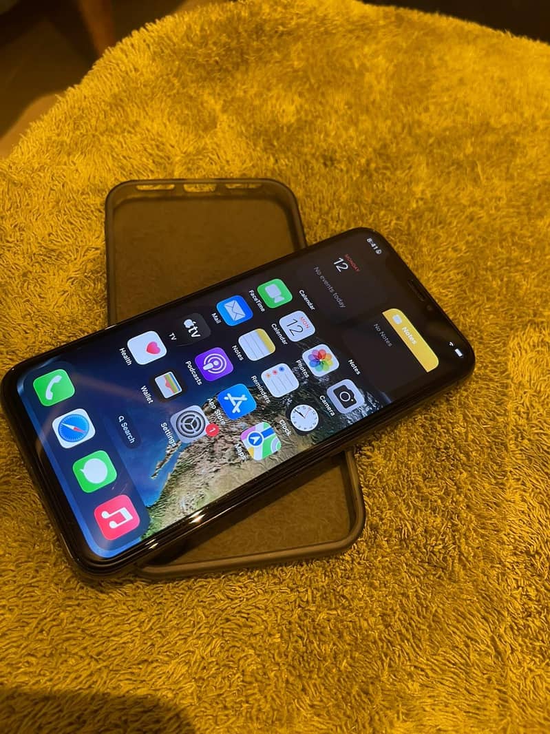 Apple iPhone X 1