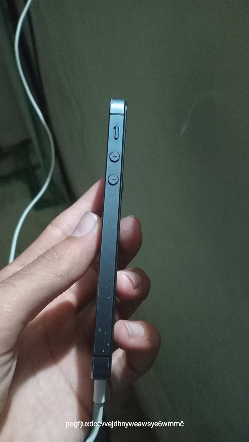 Apple iPhone 5 4