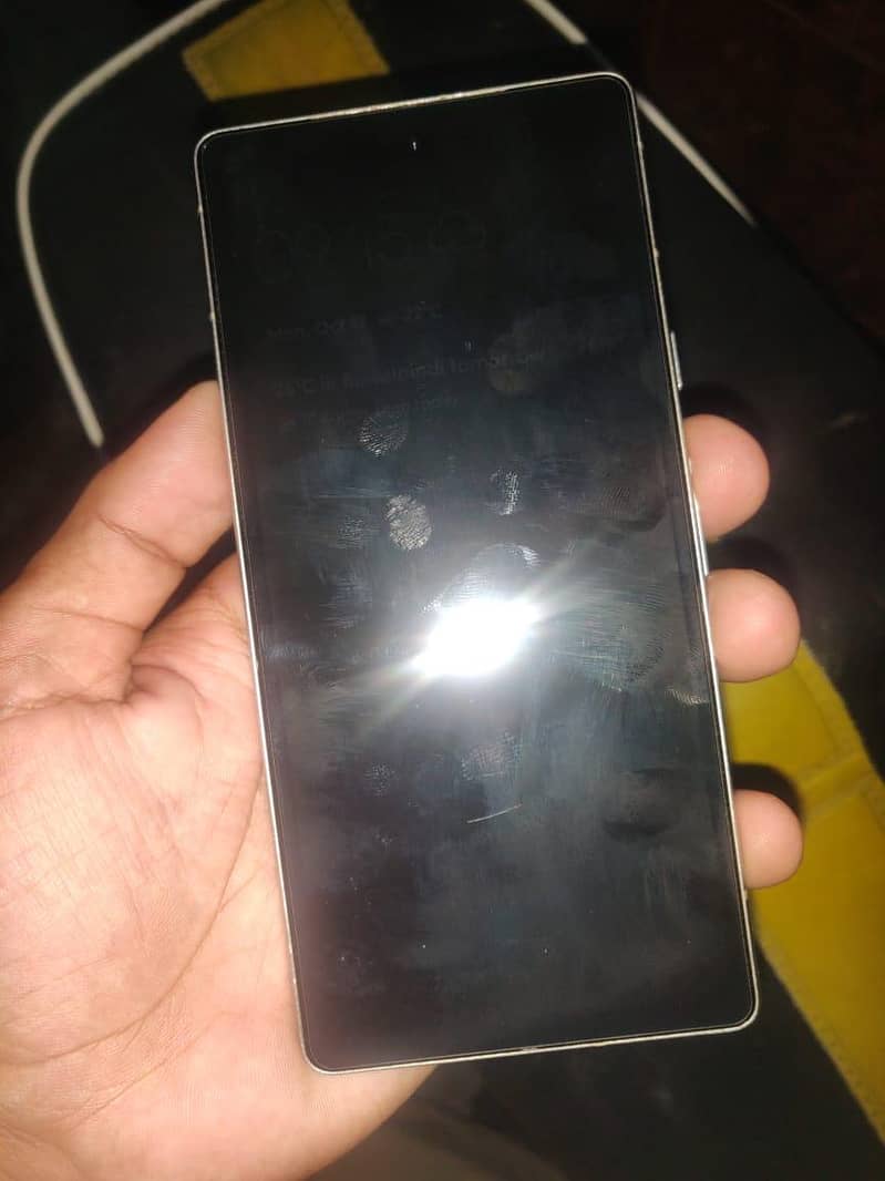 Google Pixel 7a 3