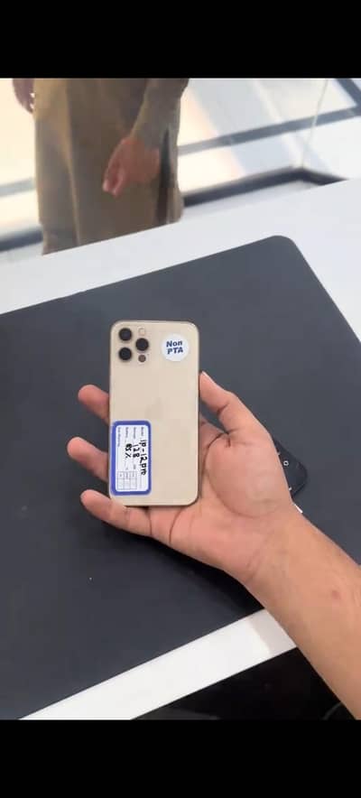 Apple iPhone 12 Pro