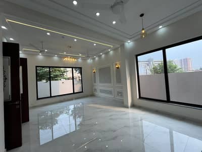 1 KANAL ELEGANT AND FULLY FURNISHED BUNGALOW WITH SOLAR IS AVAILABLE IN THE BEST BLOCK OF DHA LAHORE.