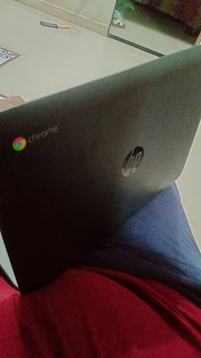 Hp 15 inch standard LCD size