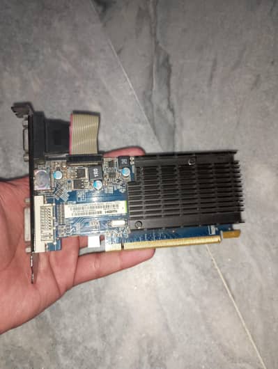 AMD RADEON HD 5450 1 GB DDR 3 64 BIT GRAPHICS CARD