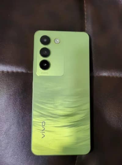 Vivo Y100