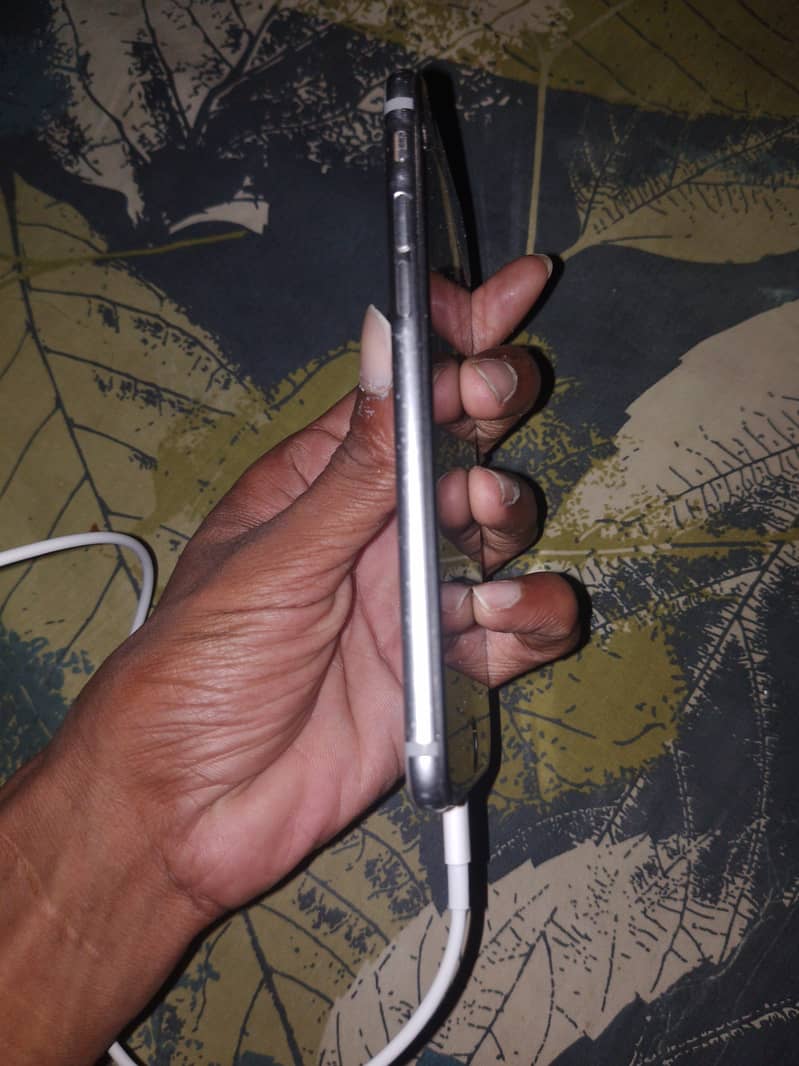 Apple iPhone 6 0