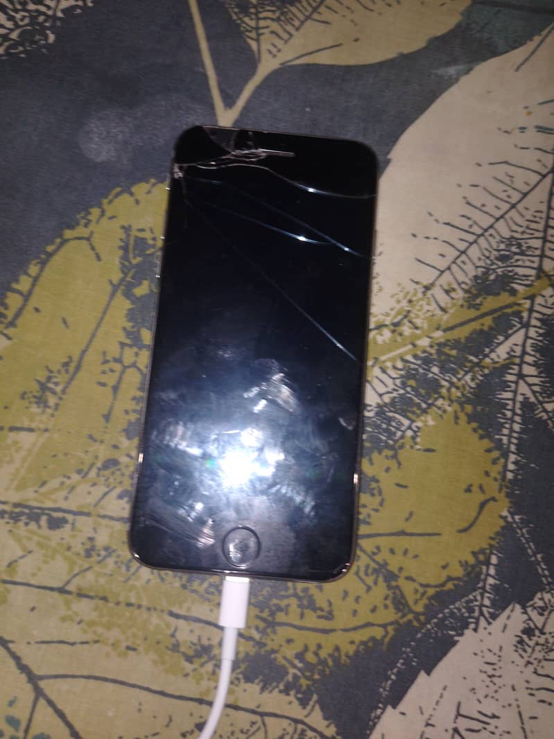 Apple iPhone 6 3