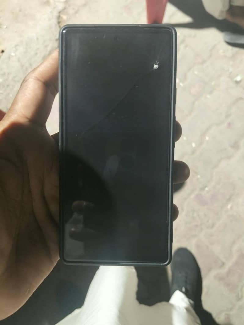 Google Pixel 6a 1