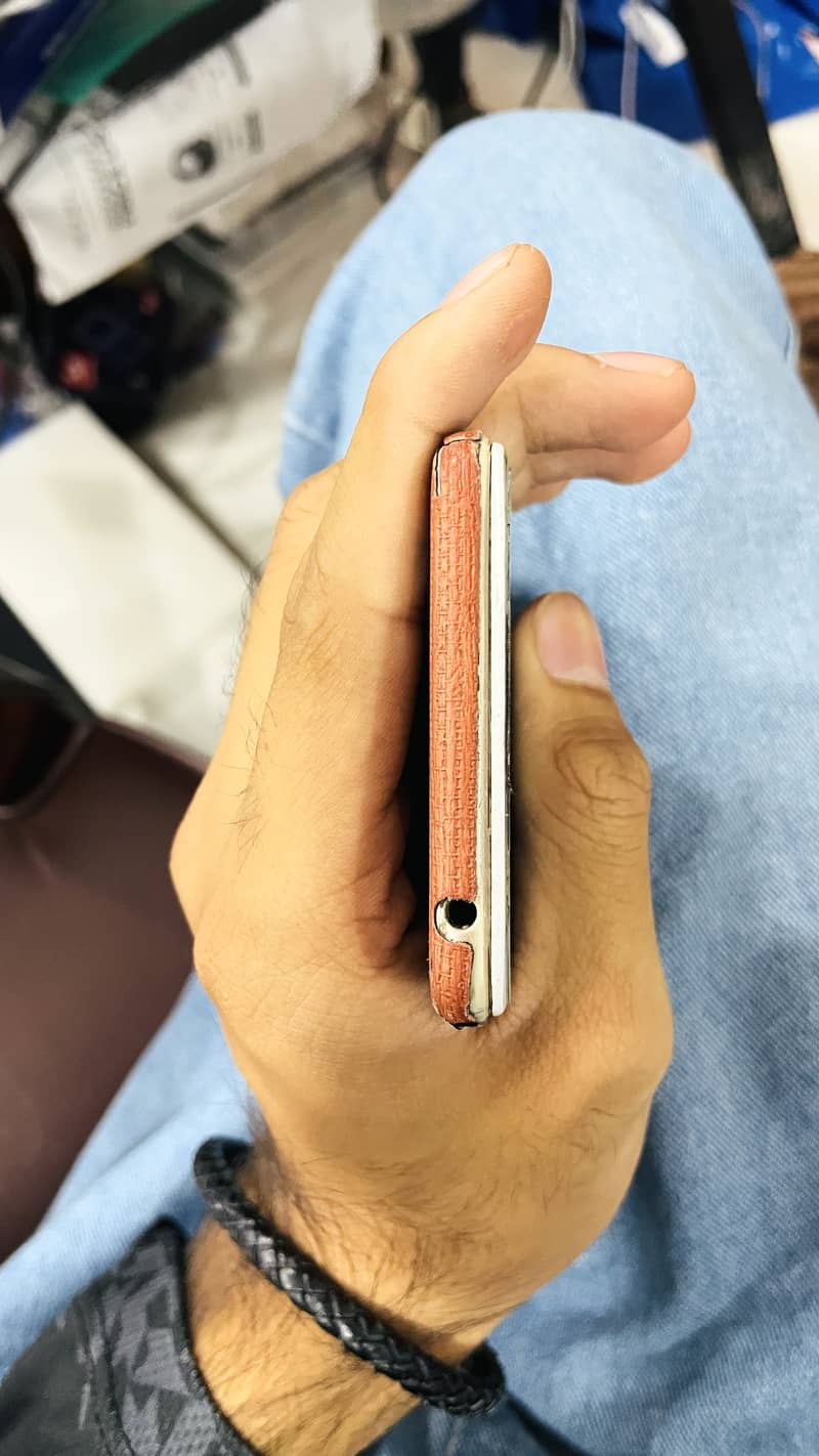 OPPO A37 5