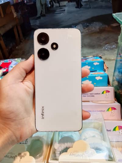Infinix Hot 30i