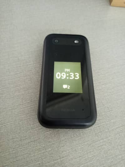 Nokia 2660 Flip Button Phone – Black – Good Condition