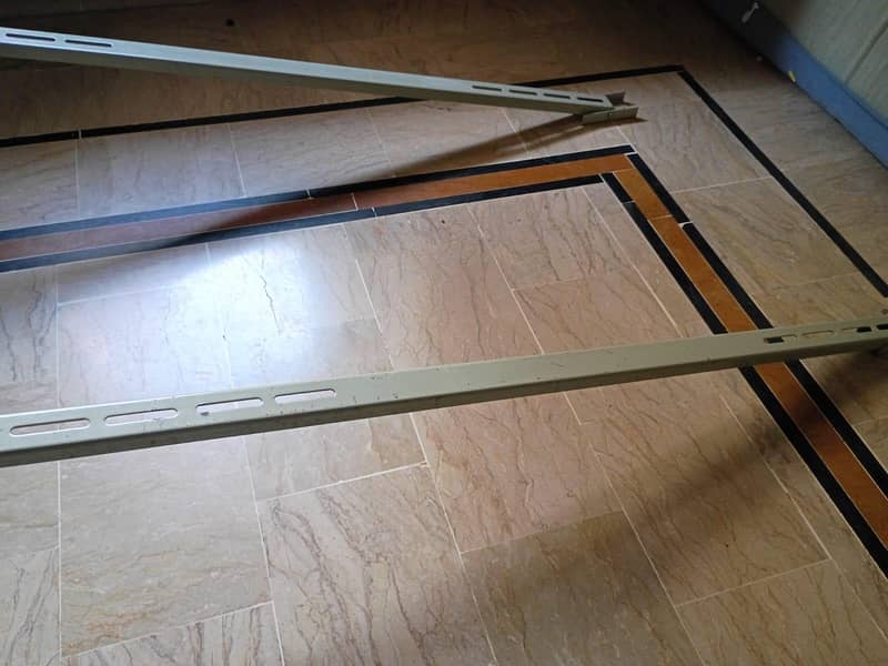 Solar Stand 1