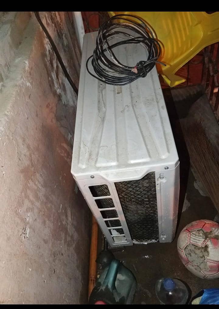 AC split 1