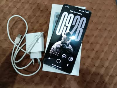 Redmi Note 13 Pro 12/256GB – 10/10 Condition – Box & Original Charger