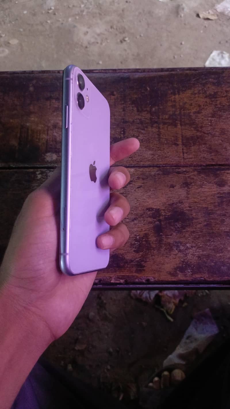 Apple iPhone 11 1
