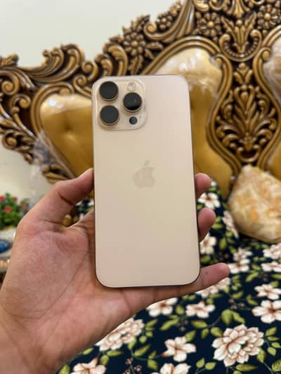 Apple iPhone 16 Pro Max