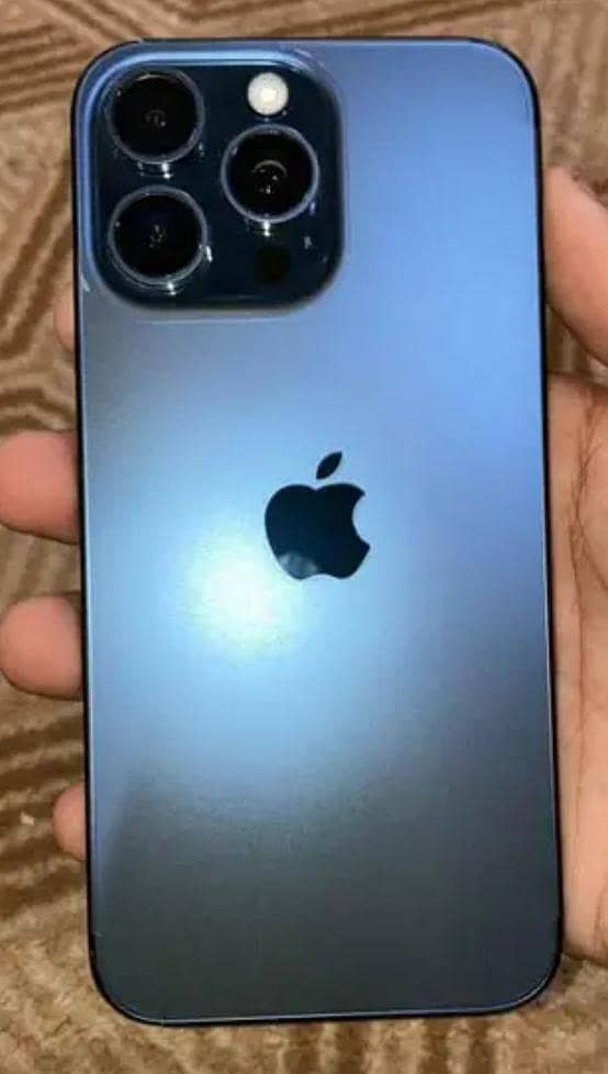 Apple iPhone 15 Pro Max 0