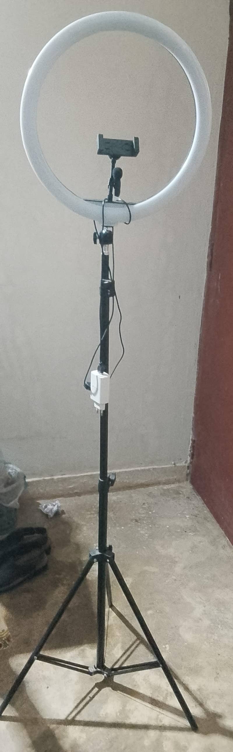 Tripod stand with ring light box pack 0