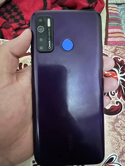 Tecno CAMON 15