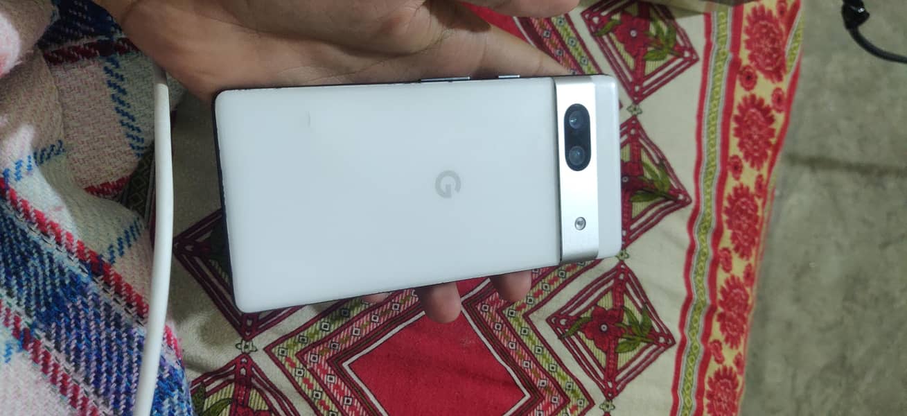 Google Pixel 7a 1