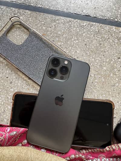 Apple iPhone 13 Pro