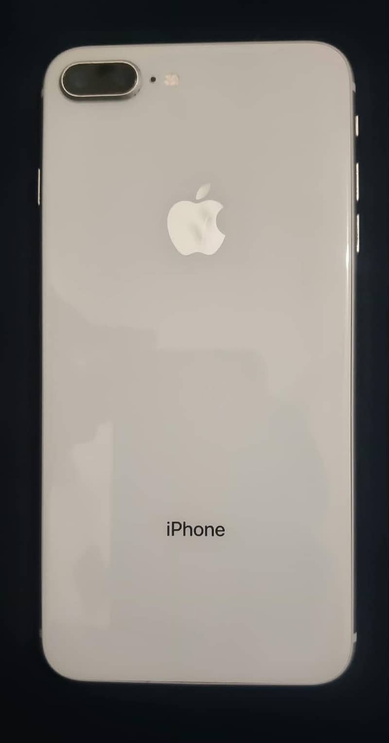 Apple iPhone 8 Plus 1