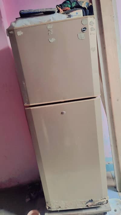 Refrigerator for sale