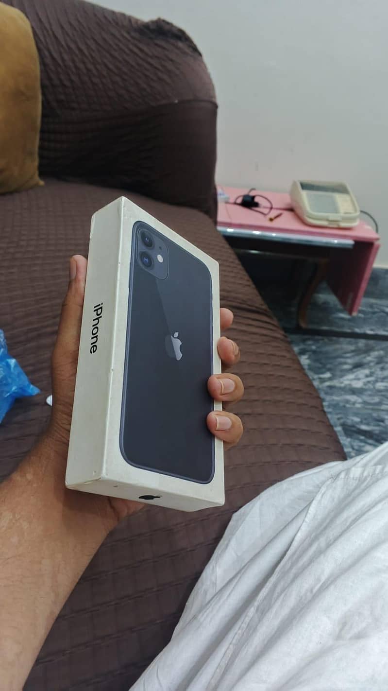 Apple iPhone 11 6