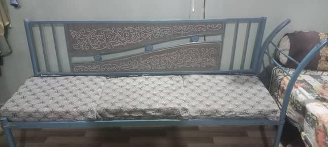 3 seater sethi