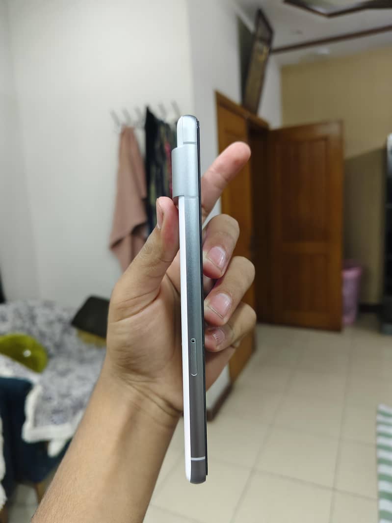 Google Pixel 7 3