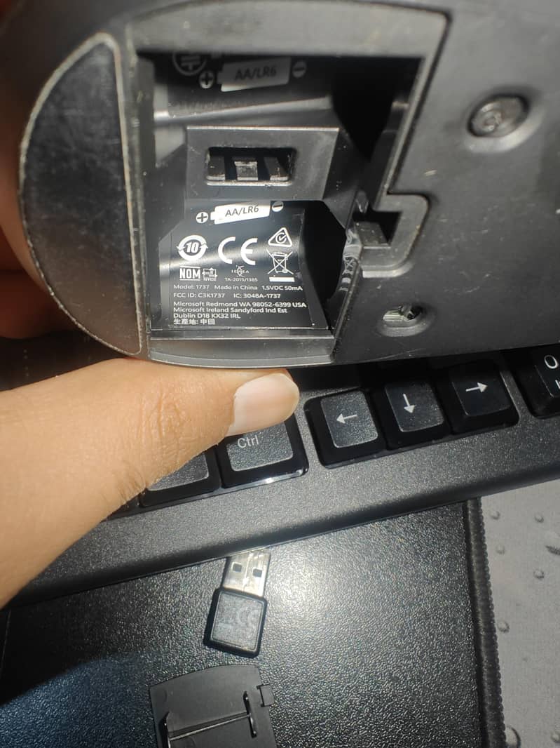 Microsoft Mouse Wireless 100% working 1