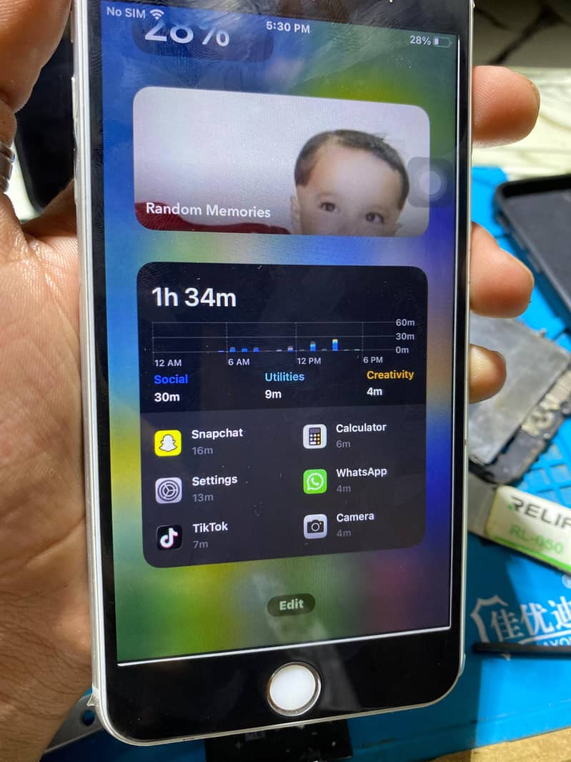 Apple iPhone 8 Plus 3