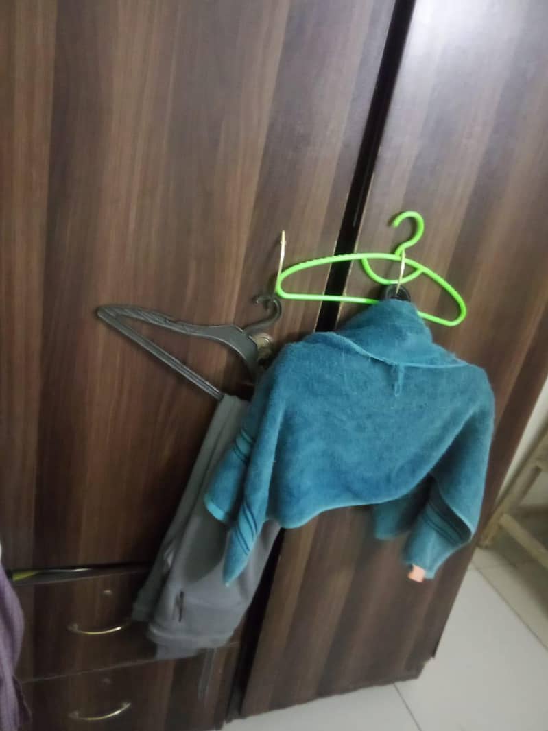 wardrobe 3door 3