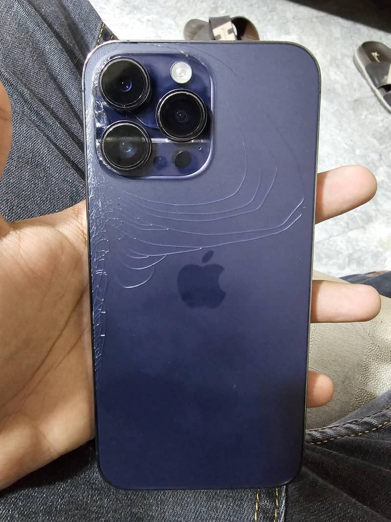 Apple iPhone 14 Pro Max 0