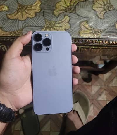 iphone 13Pro Max factory Unlock 84 battery Health 10by10