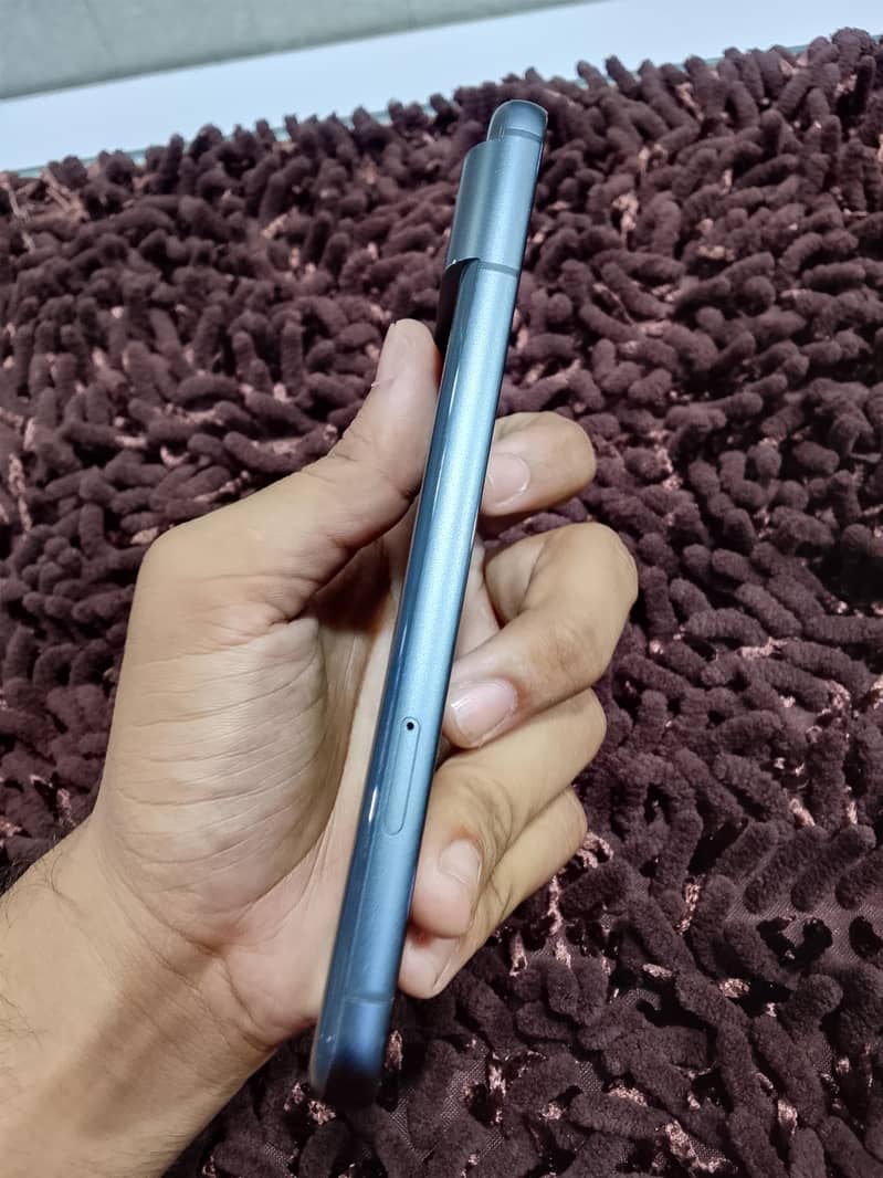 Google Pixel 8 2