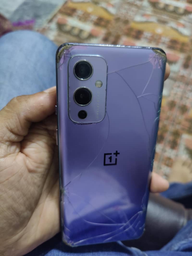 One Plus 9 5G 3