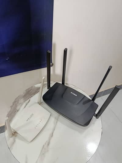 Networking Lot: 17 Switches, 2 Wi-Fi Routers & 2 Fiber ONTs