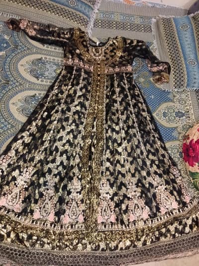 2 mexi 1 lehnga 1 grara 1 shrara