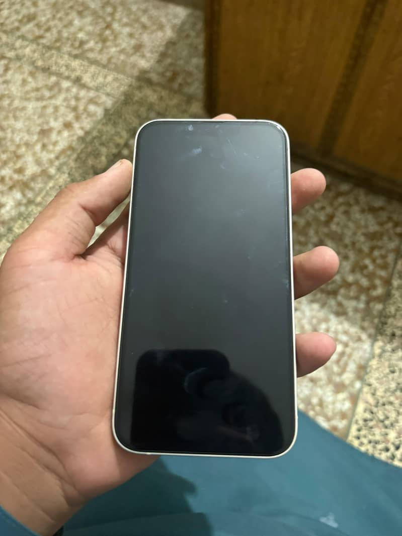 Apple iPhone 14 6