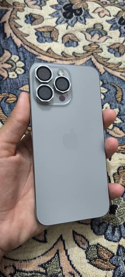 Apple iPhone 15 Pro Max