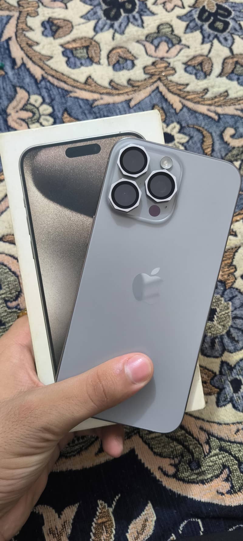 Apple iPhone 15 Pro Max 10