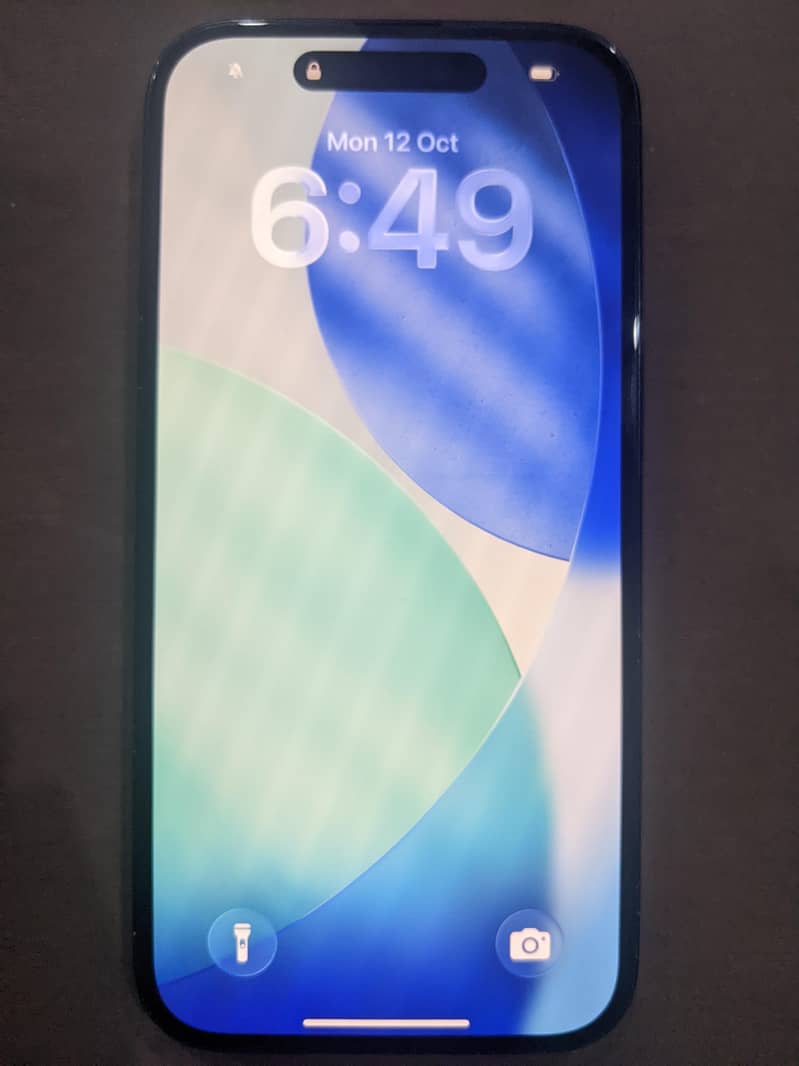 Apple iPhone 16 1