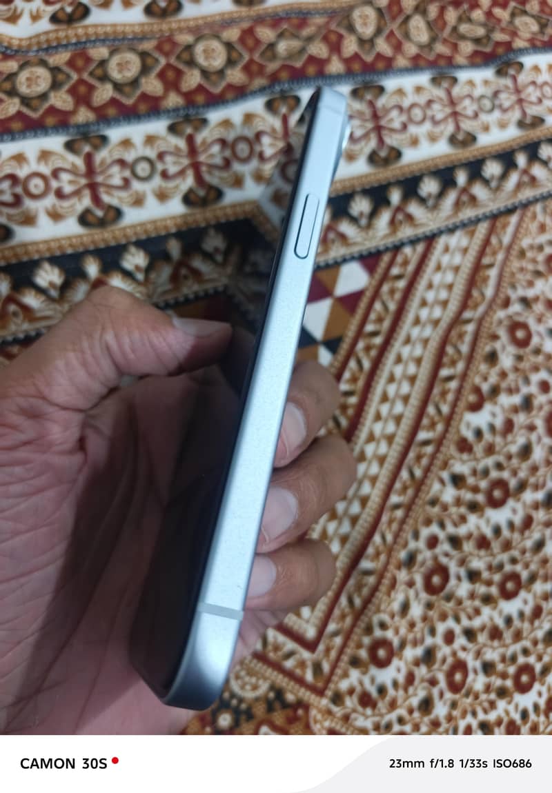 Apple iPhone 15 1
