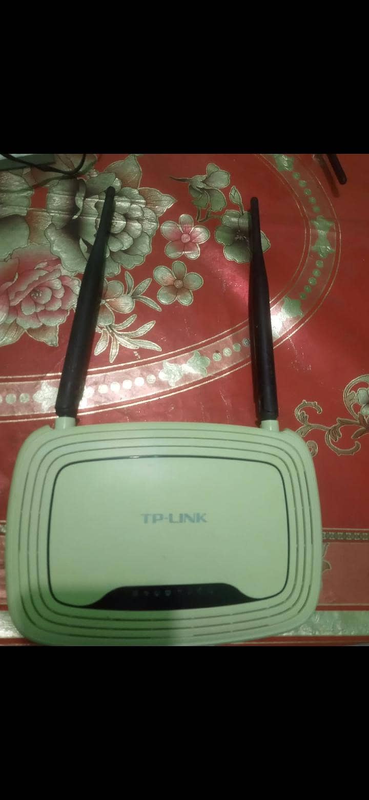 TP-Link 841N 0
