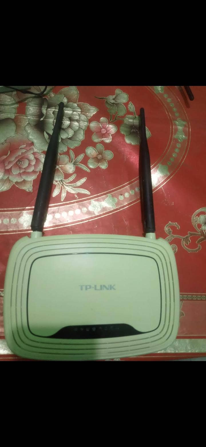 TP-Link 841N 1