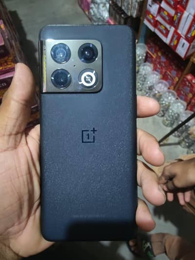 One Plus 10 Pro