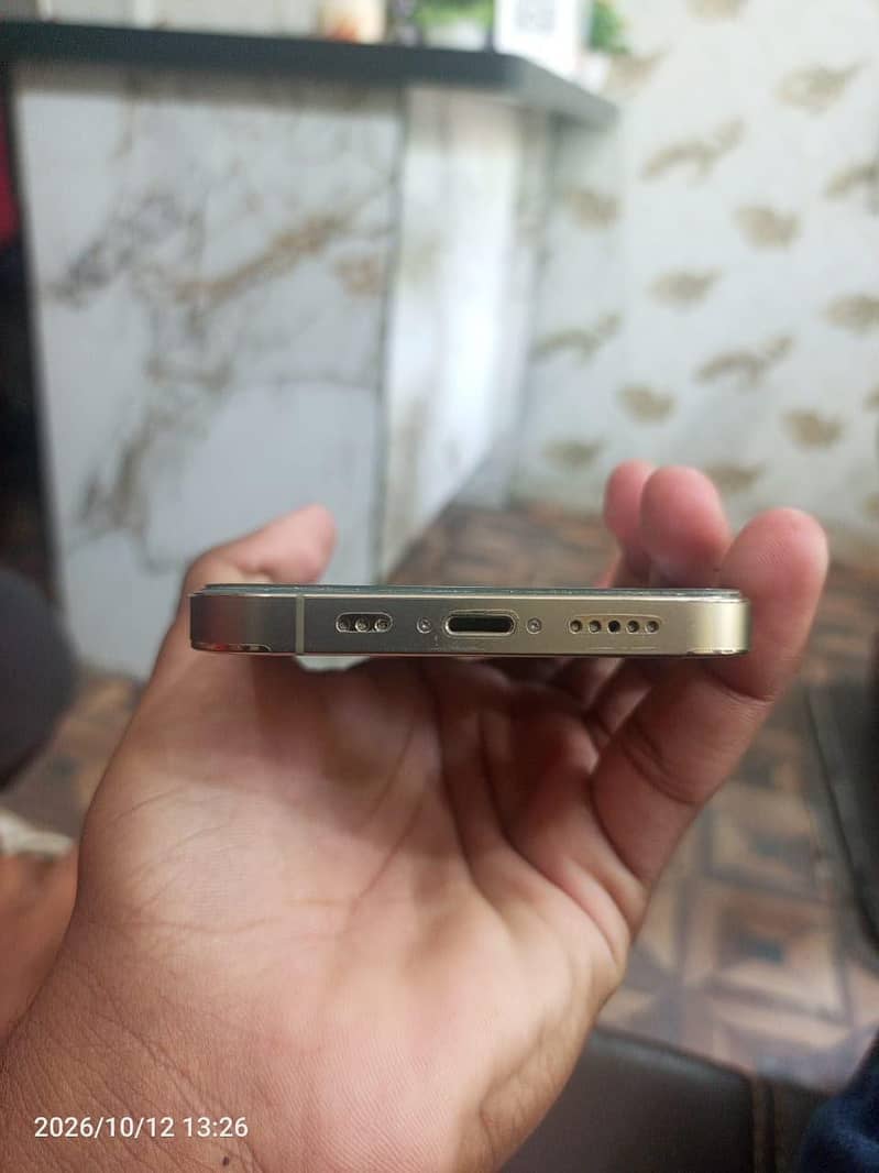 Apple iPhone 12 Pro 3